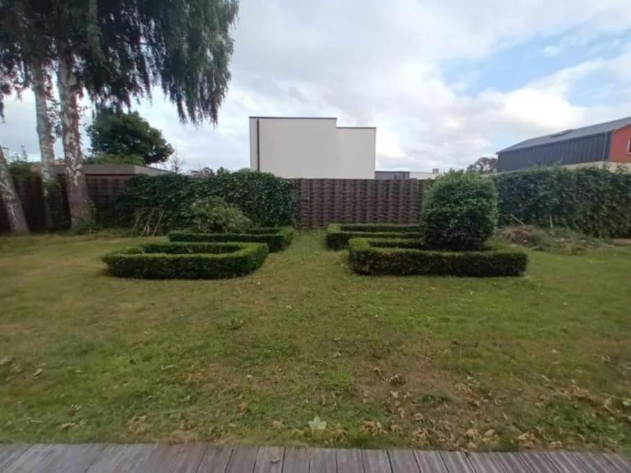 Ferme De Caractere Avec Piscine Et Cheminee Sainghin-en-Mélantois Exterior foto