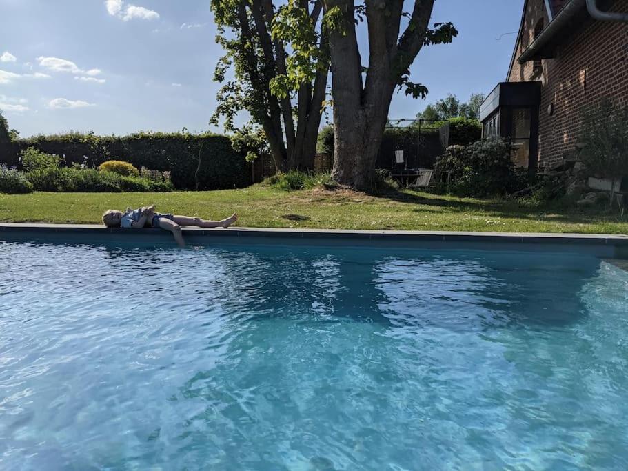 Ferme De Caractere Avec Piscine Et Cheminee Sainghin-en-Mélantois Exterior foto