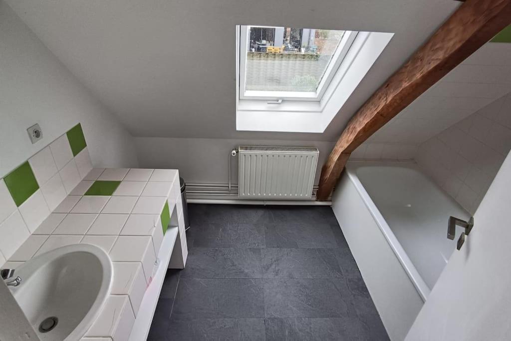 Ferme De Caractere Avec Piscine Et Cheminee Sainghin-en-Mélantois Exterior foto